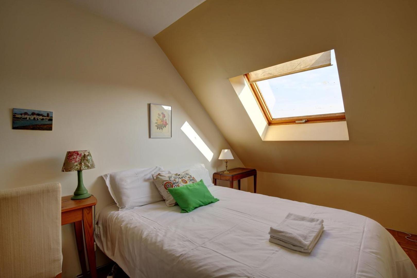Spacious T2 Apt In City Center. อองบวส ภายนอก รูปภาพ