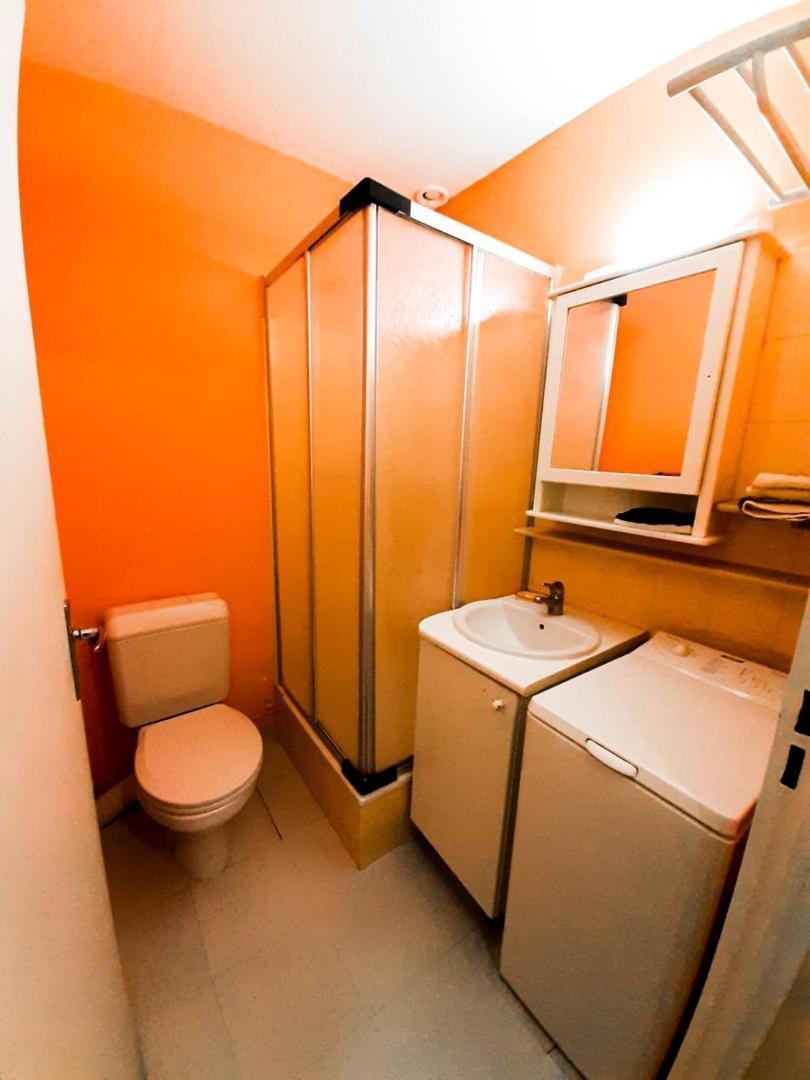 Spacious T2 Apt In City Center. อองบวส ภายนอก รูปภาพ
